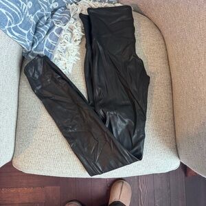 Spanx faux leather leggings! Perfect condition